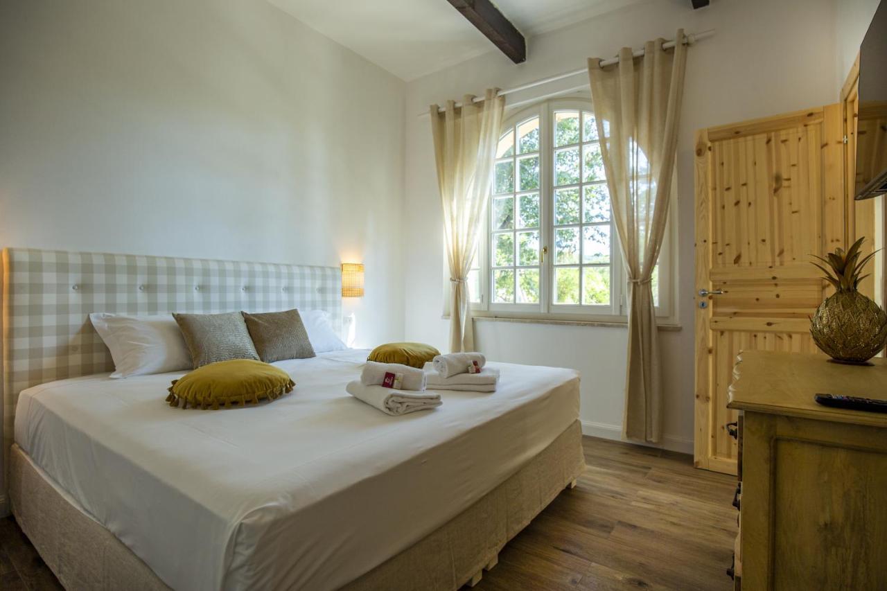 The Edwards Suites Saint-Tropez Esterno foto